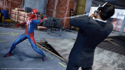 Marvel's Spider-Man Screenshot - Web-slinging action shot